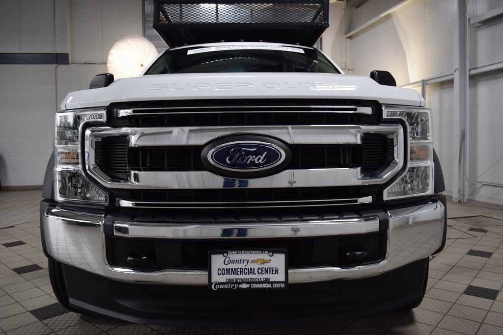 2022 Ford F-550 XLT photo 2