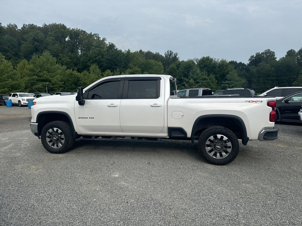 2024 Chevrolet Silverado 2500HD photo 4
