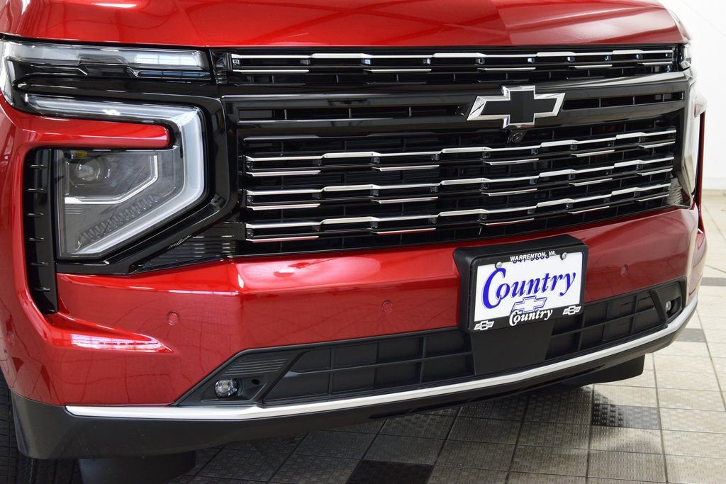 2026 Chevrolet Suburban High Country - Photo 13