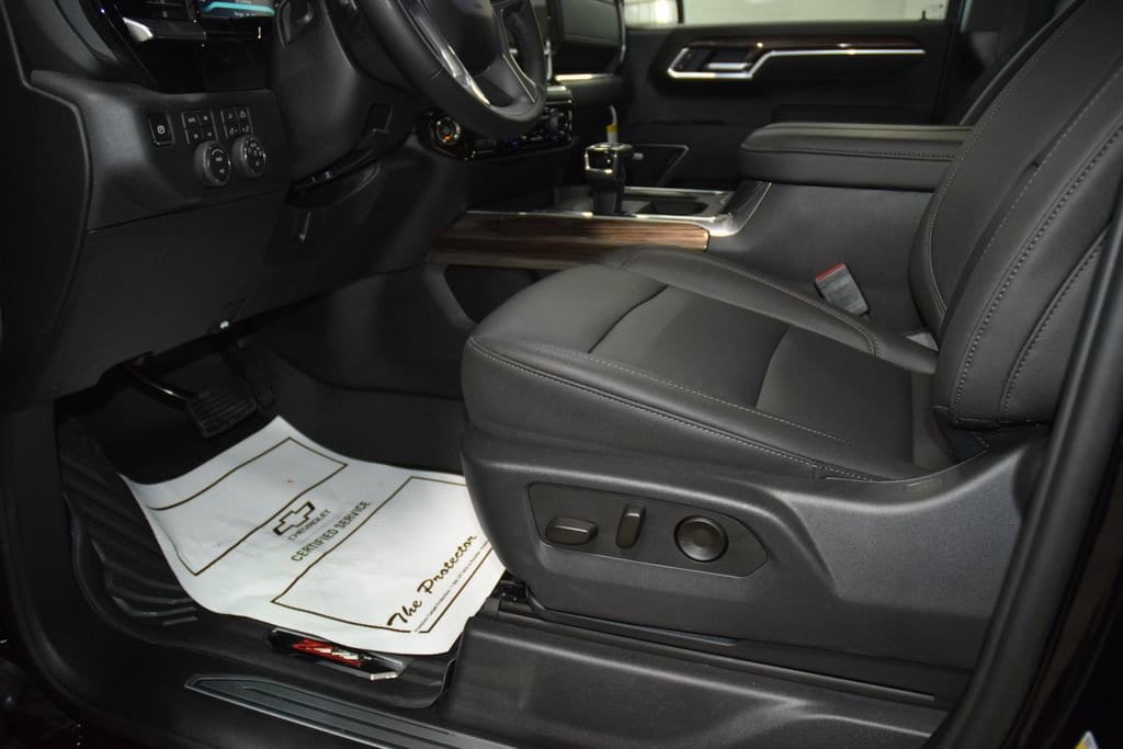 2026 Chevrolet Silverado 1500 RST - Photo 39