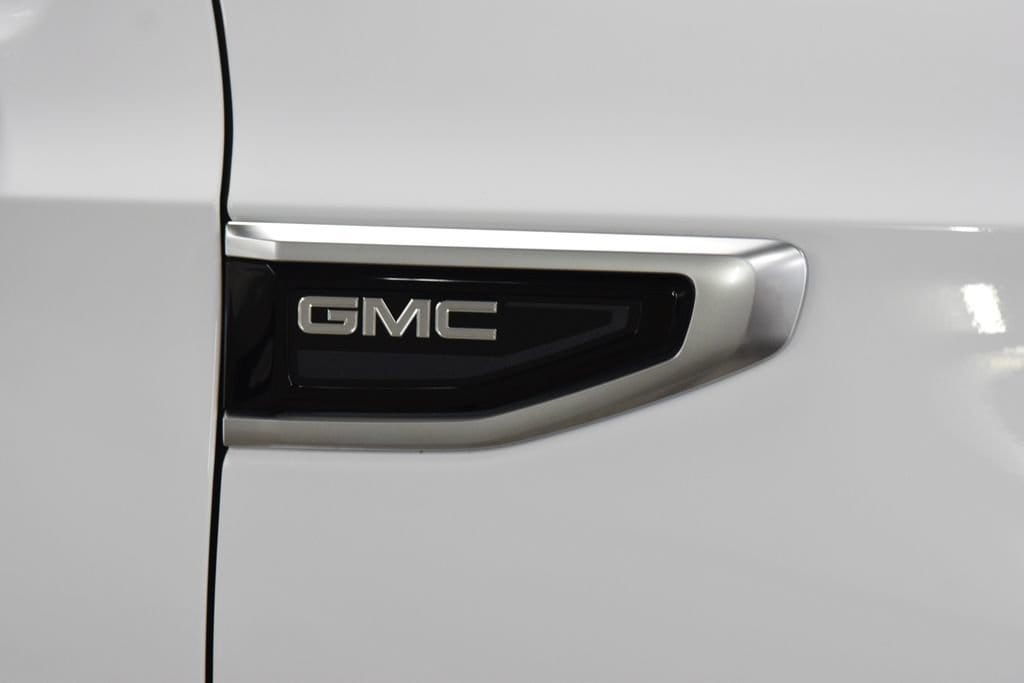 2024 GMC Yukon XL Denali - Photo 16