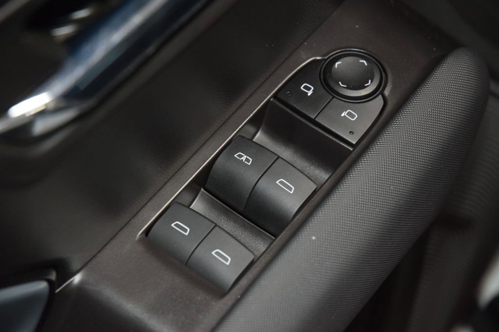 2024 Chevrolet Colorado Z71 - Photo 45