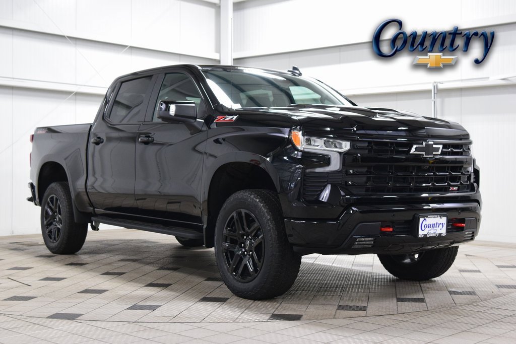 2026 Chevrolet Silverado LT's photo