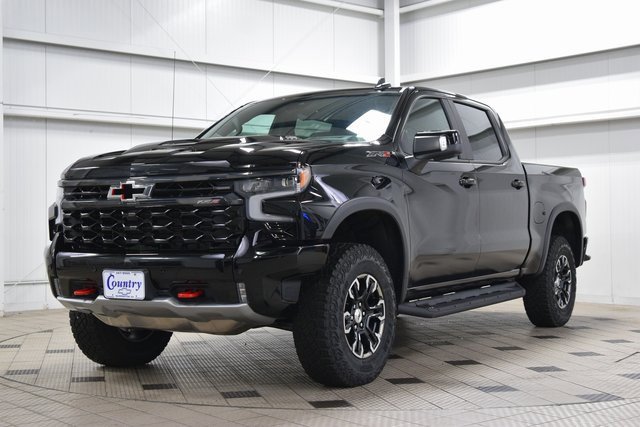 2026 Chevrolet Silverado 1500 ZR2 photo 3