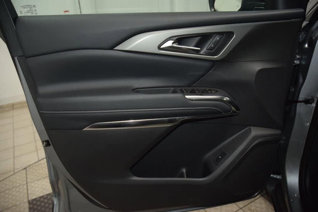 2026 Chevrolet Traverse LT - Photo 45