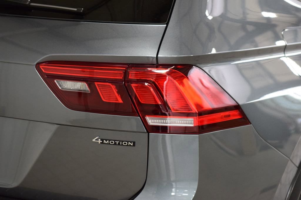 2023 Volkswagen Tiguan SE R-LINE BLACK - Photo 18