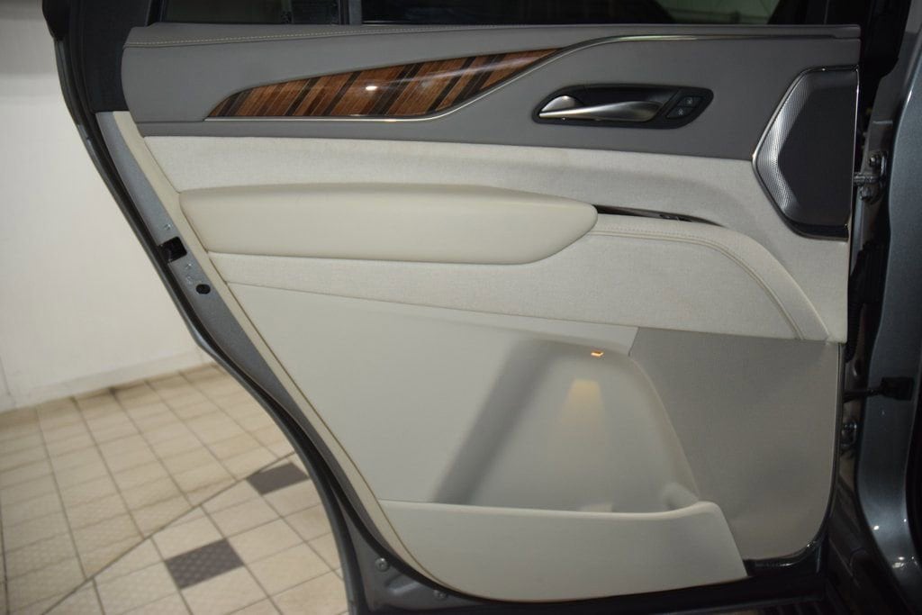 2023 Cadillac Escalade Premium Luxury Platinum - Photo 46