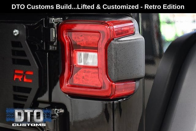 2025 Jeep Wrangler 4-Door Rubicon - Photo 21