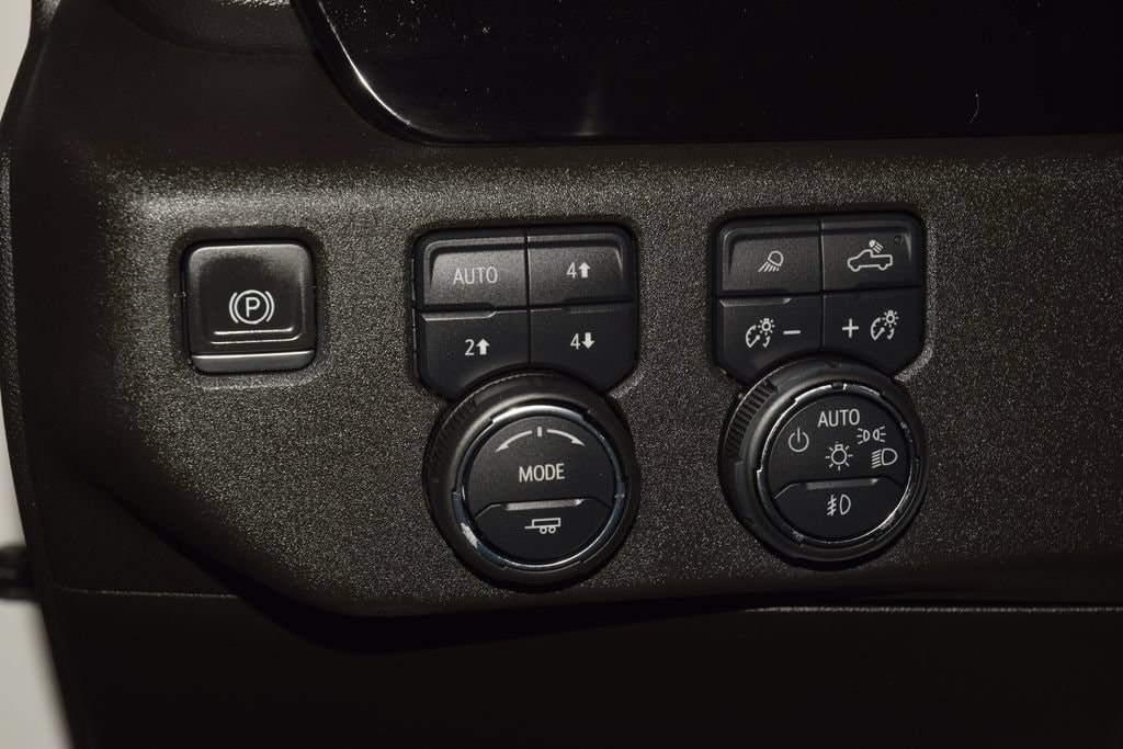 2022 Chevrolet Silverado 1500 LTZ - Photo 38