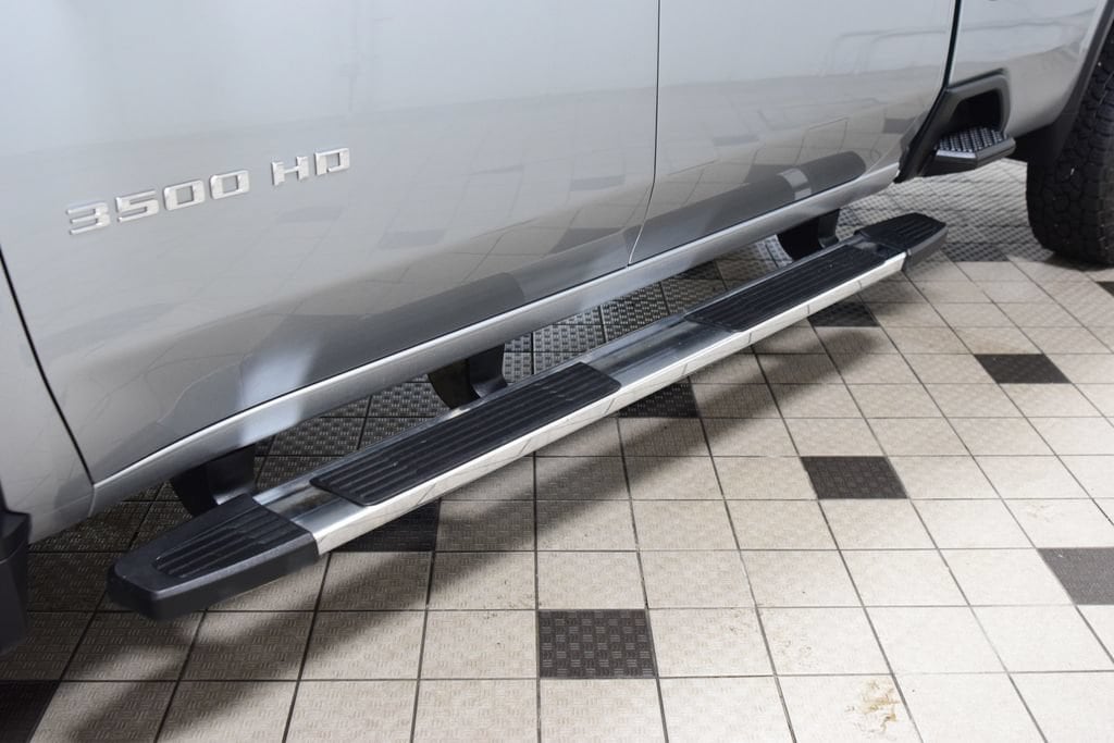 2025 Chevrolet Silverado 3500HD LTZ - Photo 32