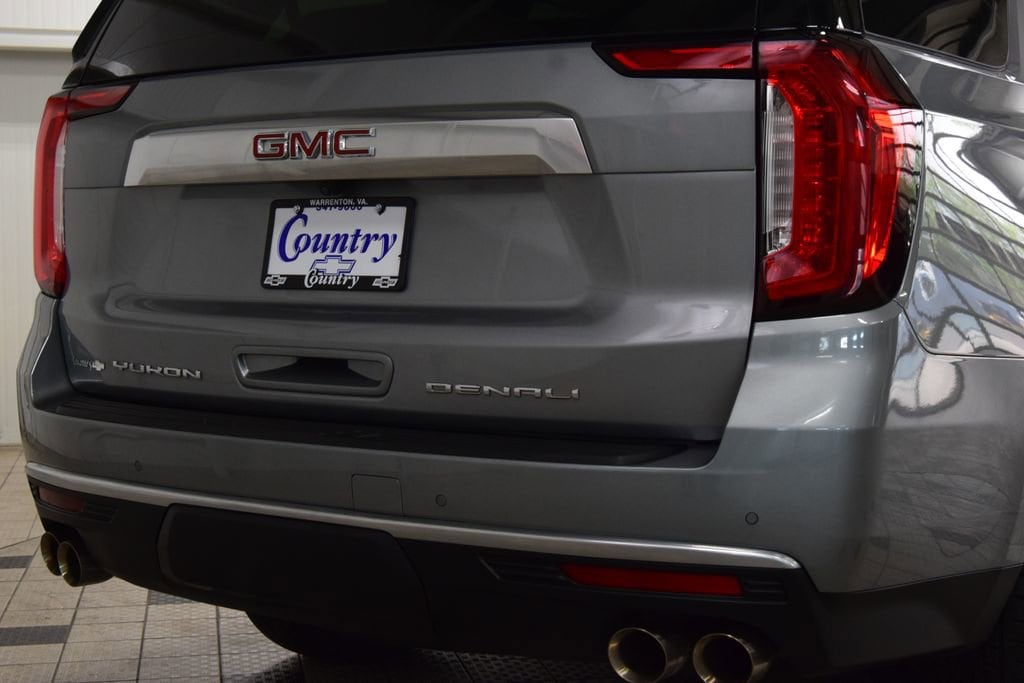 2024 GMC Yukon Denali - Photo 22