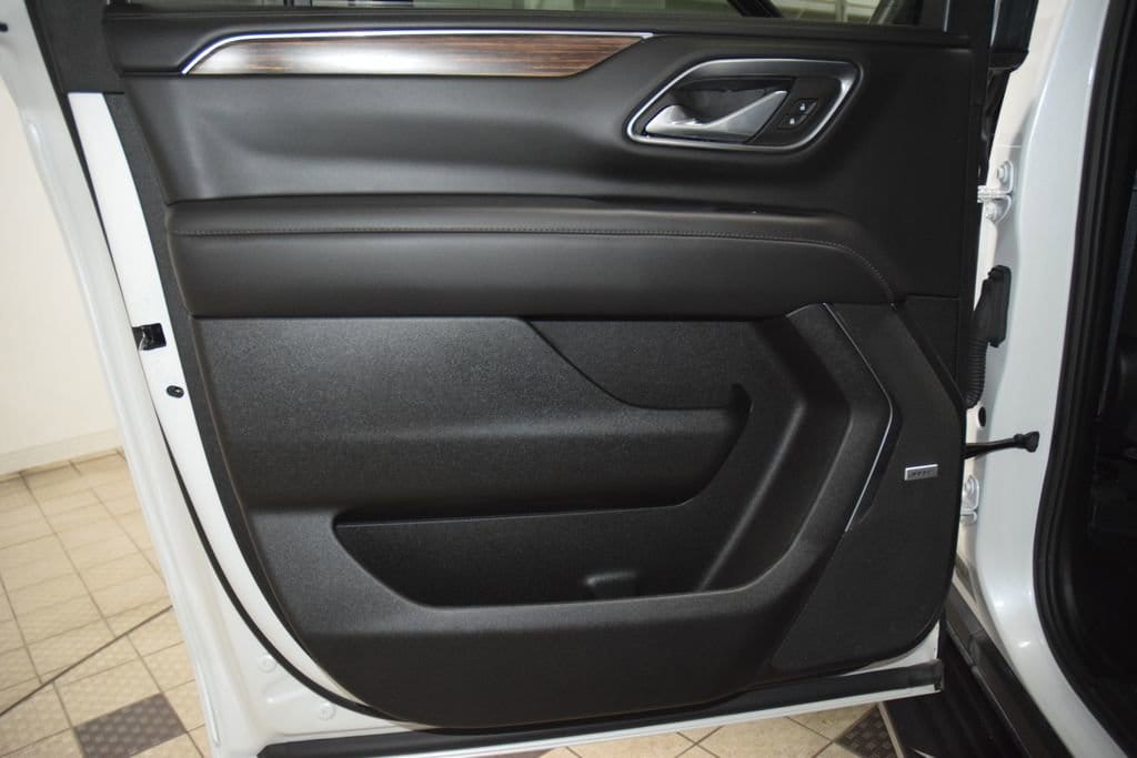 2024 Chevrolet Suburban High Country - Photo 45