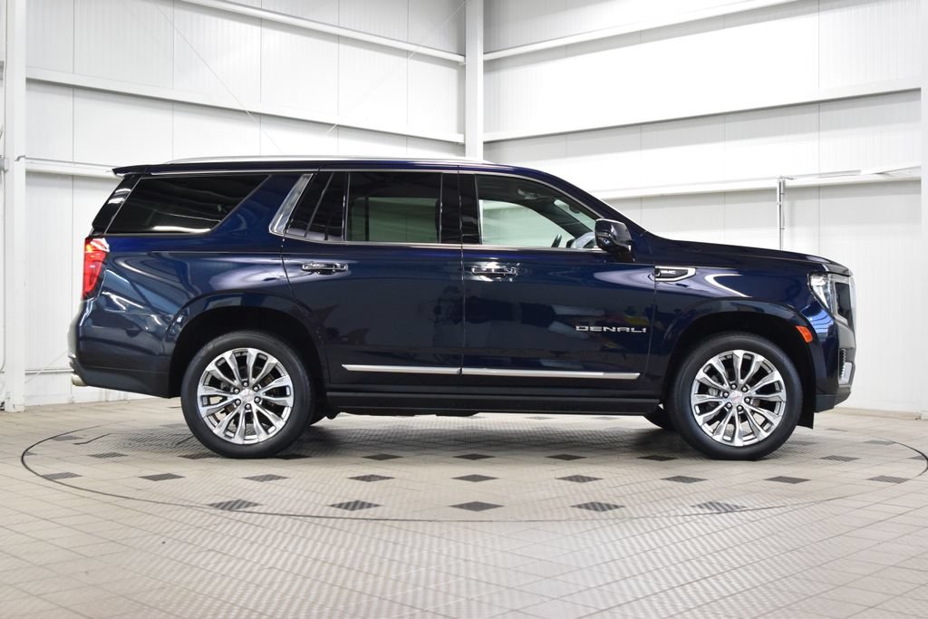 2024 GMC Yukon Denali - Photo 9