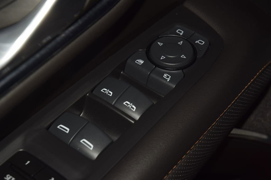 2024 GMC Yukon AT4 - Photo 51