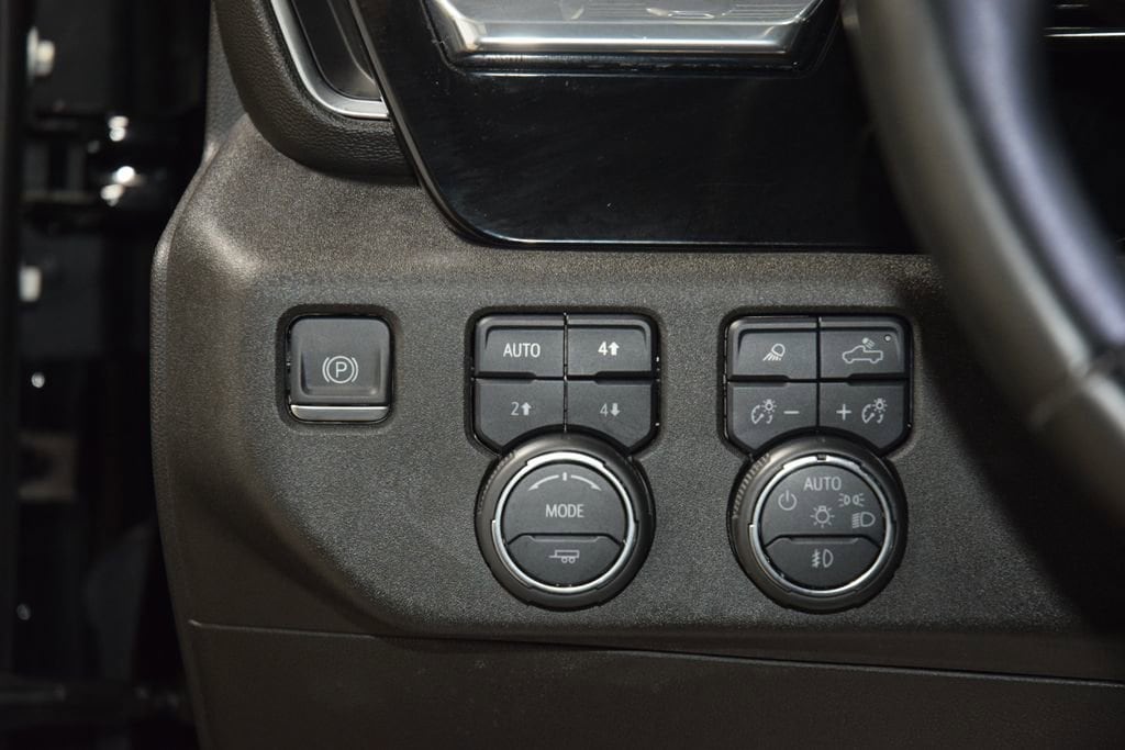 2024 Chevrolet Silverado 2500HD LTZ - Photo 40