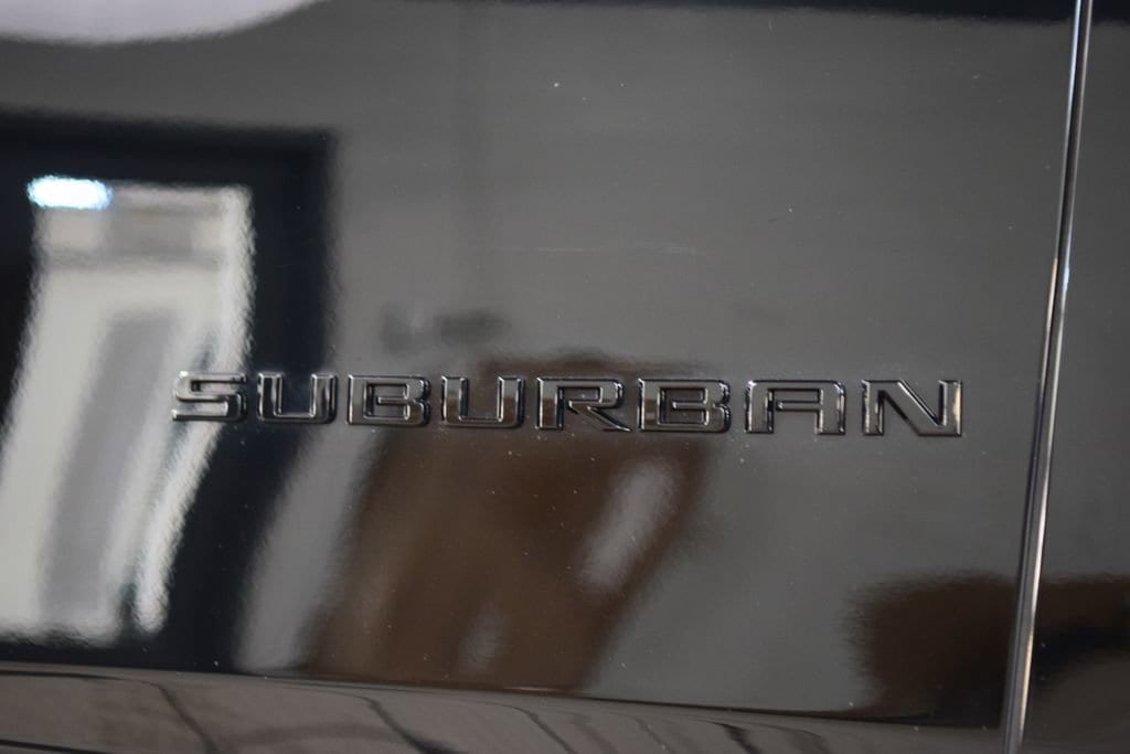 2023 Chevrolet Suburban Z71 - Photo 17