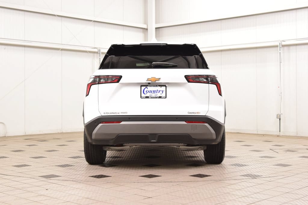 2027 Chevrolet Equinox LT - Photo 7