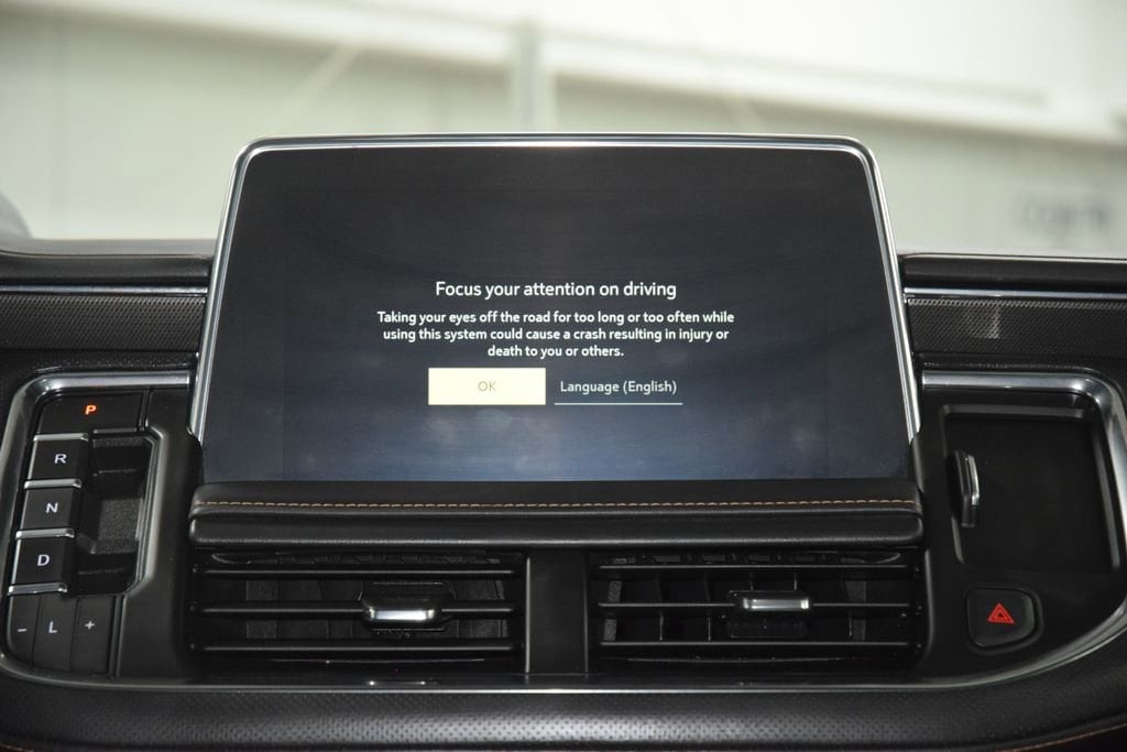 2024 GMC Yukon AT4 - Photo 34