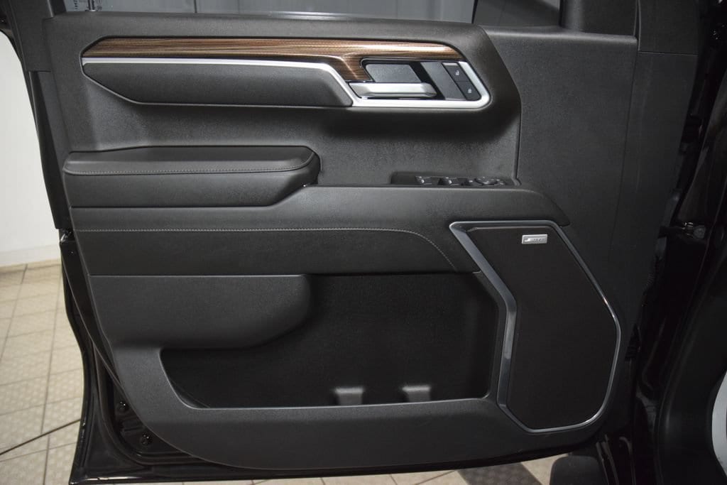 2025 Chevrolet Silverado 1500 RST - Photo 47
