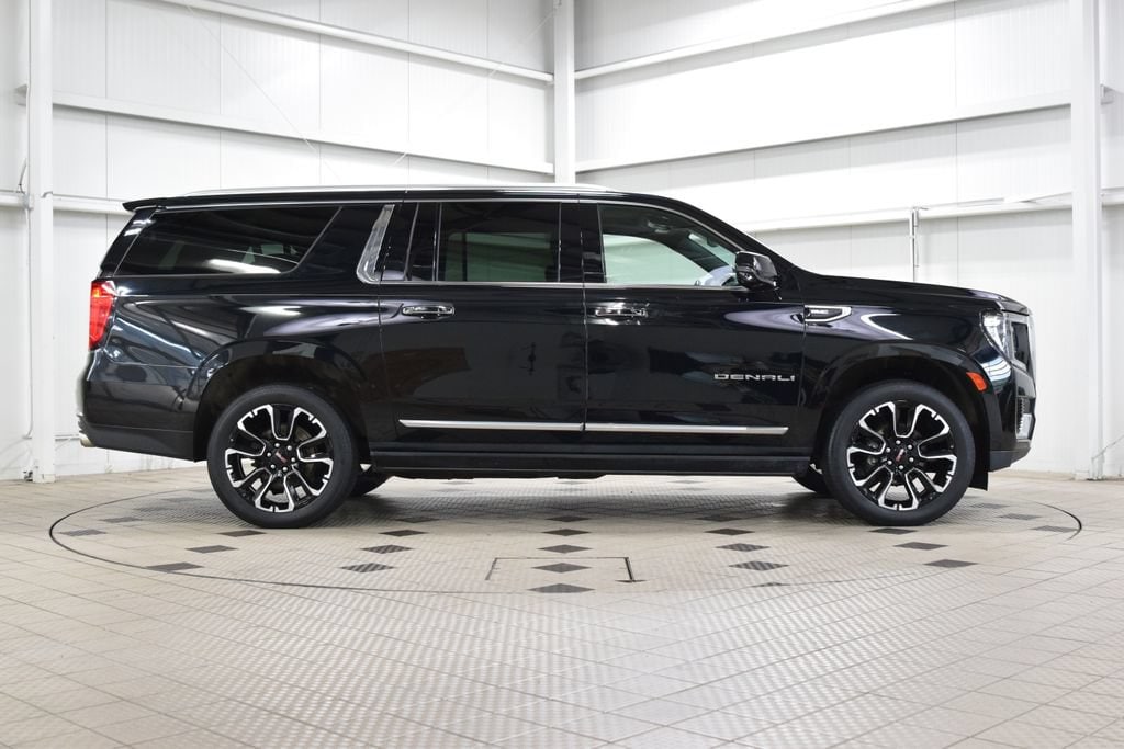 2023 GMC Yukon XL Denali - Photo 9