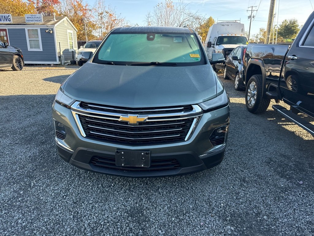 2023 Chevrolet Traverse Cloth photo 2