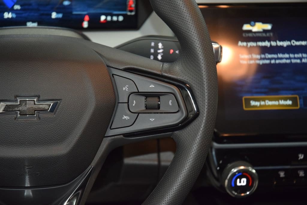 2027 Chevrolet Bolt LT - Photo 32