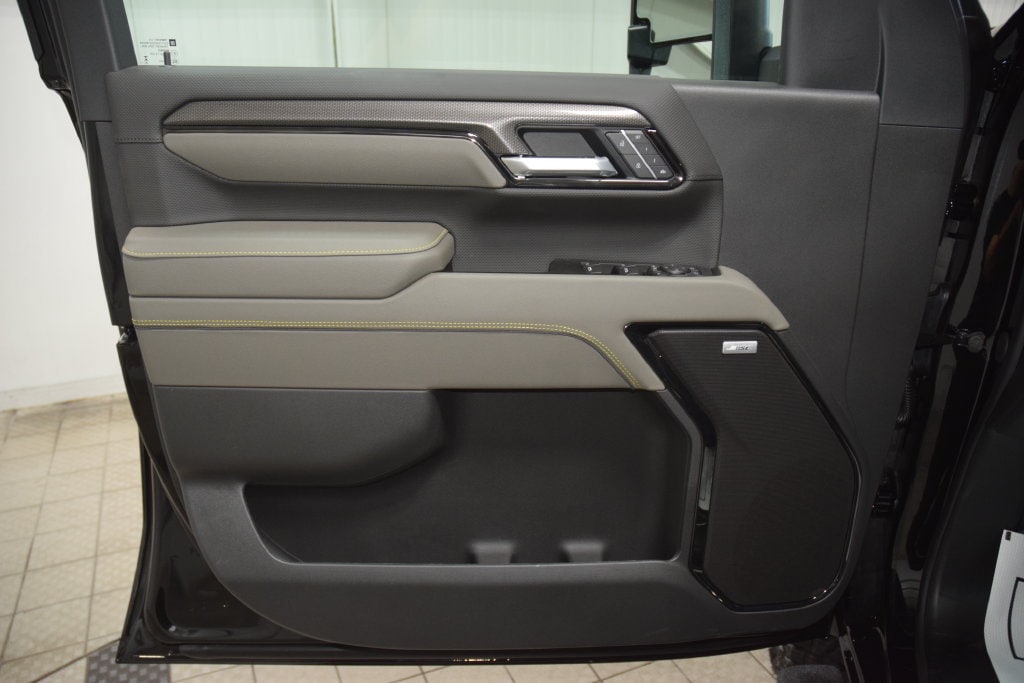 2026 Chevrolet Silverado 2500 HD ZR2 - Photo 55