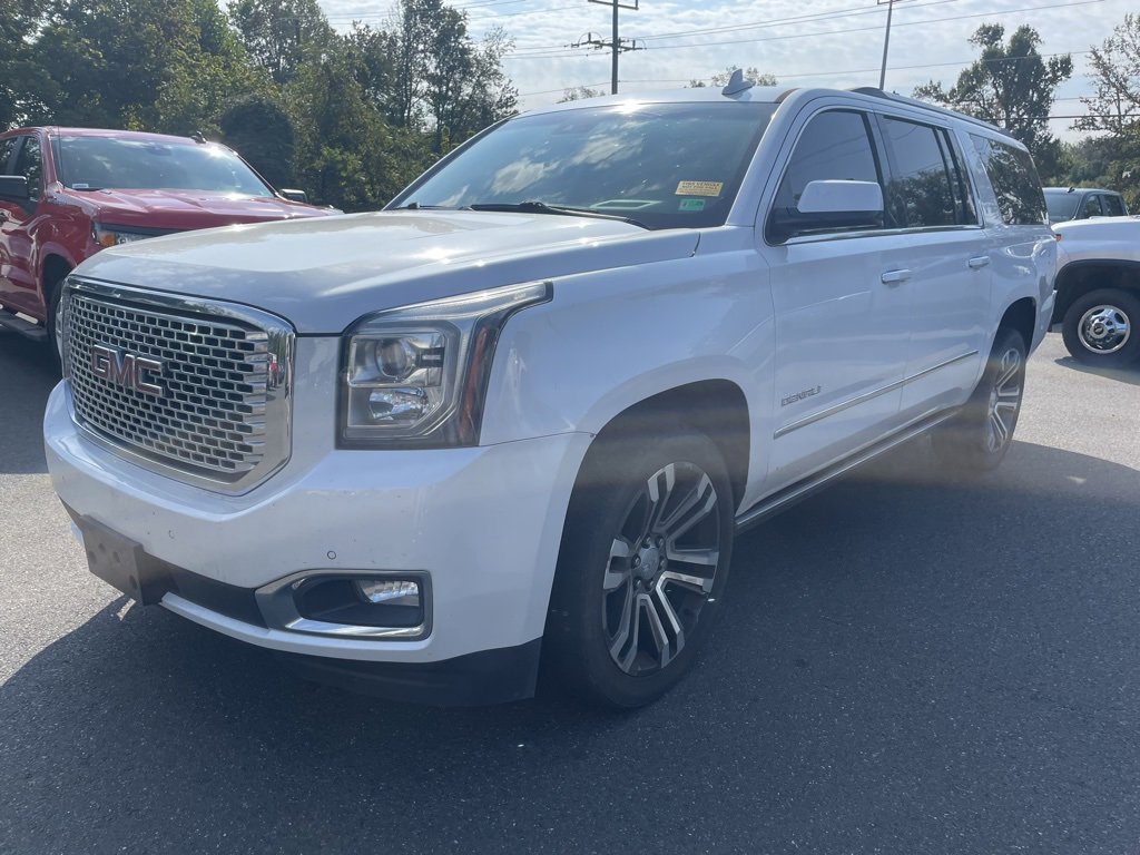 2017 Gmc Yukon XL Denali photo 3