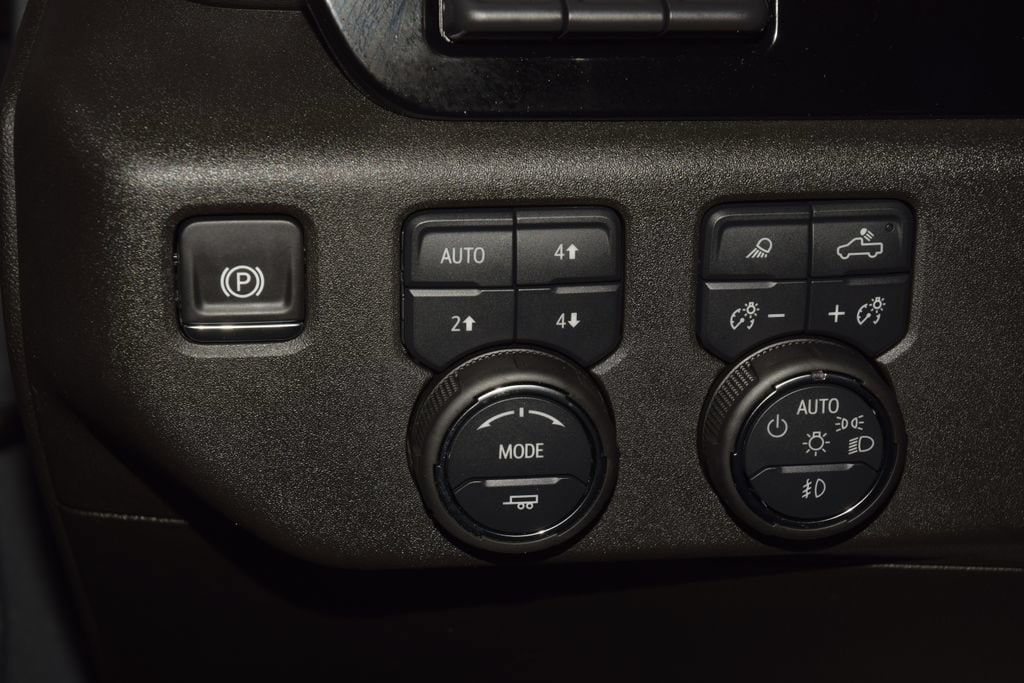 2025 Chevrolet Silverado 1500 High Country - Photo 37