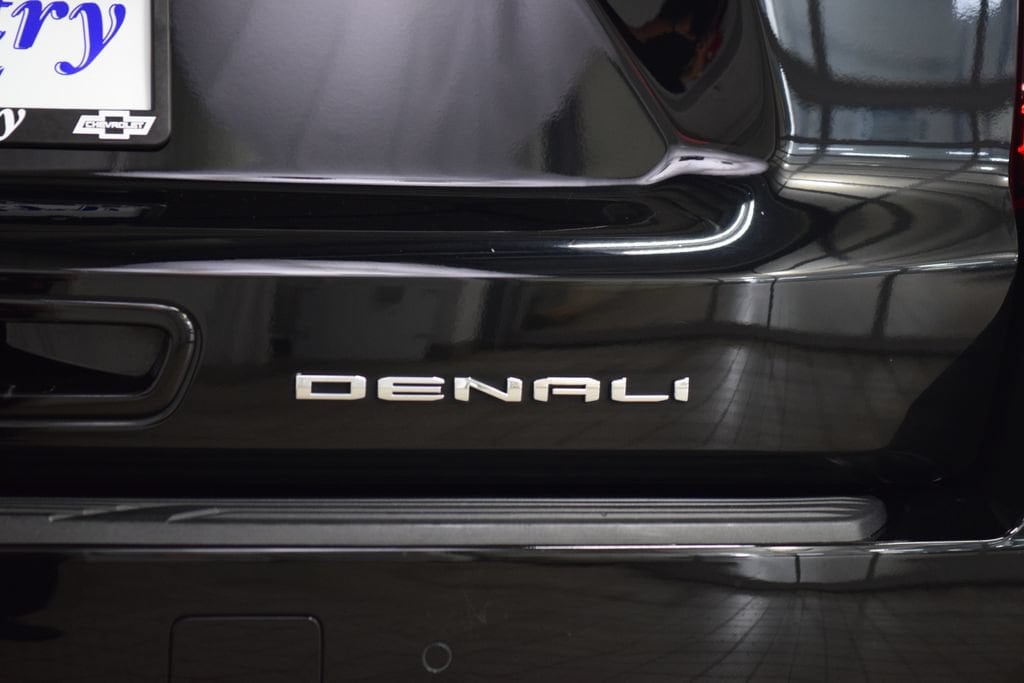 2024 GMC Yukon Denali - Photo 24