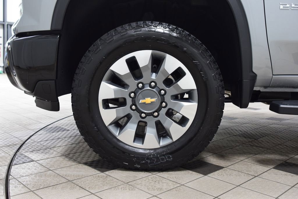 2026 Chevrolet Silverado 2500 HD Custom - Photo 29