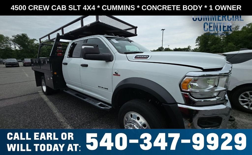 2024 RAM 4500 SLT 4X4 Crew Cab DRW 173" WB's photo