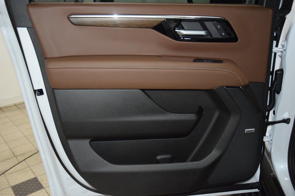 2026 Chevrolet Suburban High Country - Photo 46