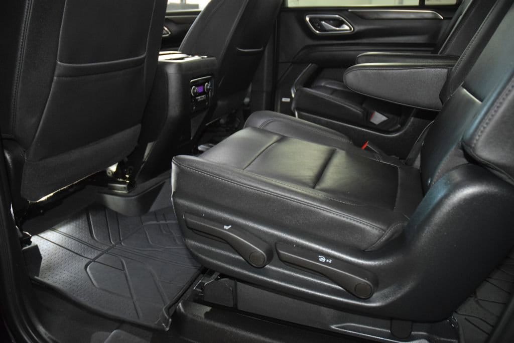 2023 Chevrolet Suburban Z71 - Photo 42
