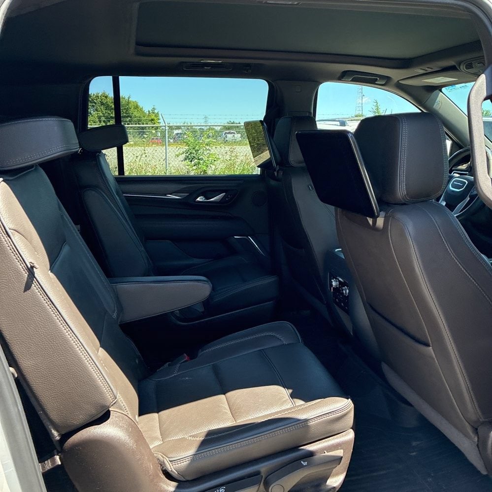 2023 GMC Yukon XL Denali - Photo 25