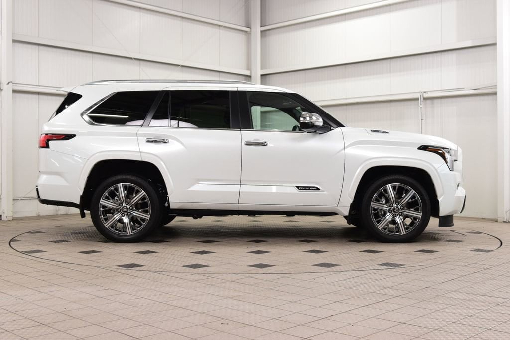 2025 Toyota Sequoia Capstone - Photo 10