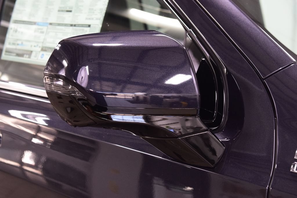 2026 Chevrolet Suburban High Country - Photo 18