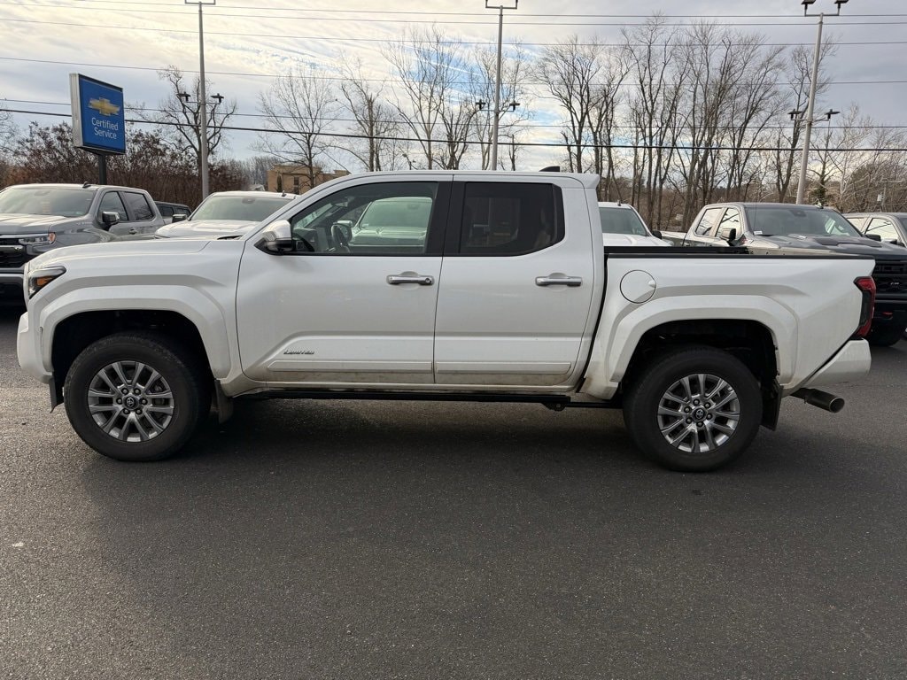 Used 2024 Toyota TRU Tacoma 4WD Truck Double Cab