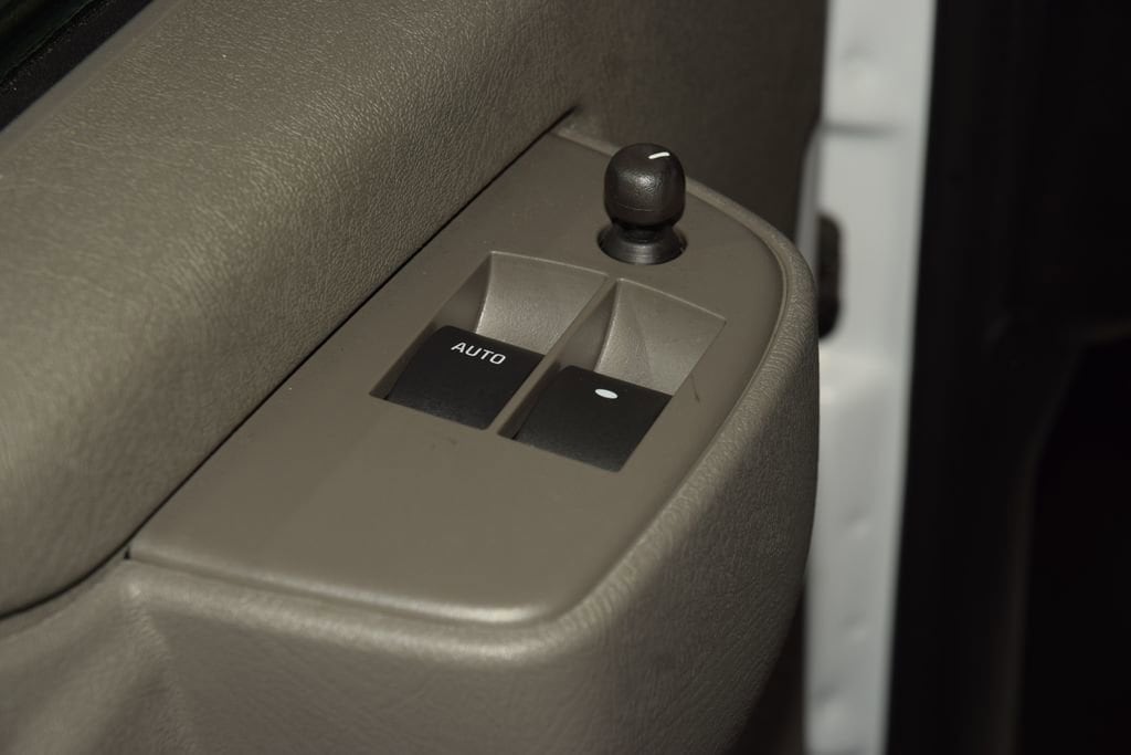 2025 Chevrolet Express Cargo Work Van - Photo 30