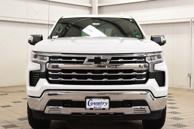 2025 Chevrolet Silverado 1500 LTZ photo 2
