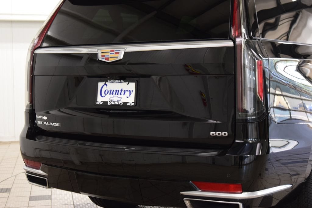 2024 Cadillac Escalade ESV Premium Luxury - Photo 20