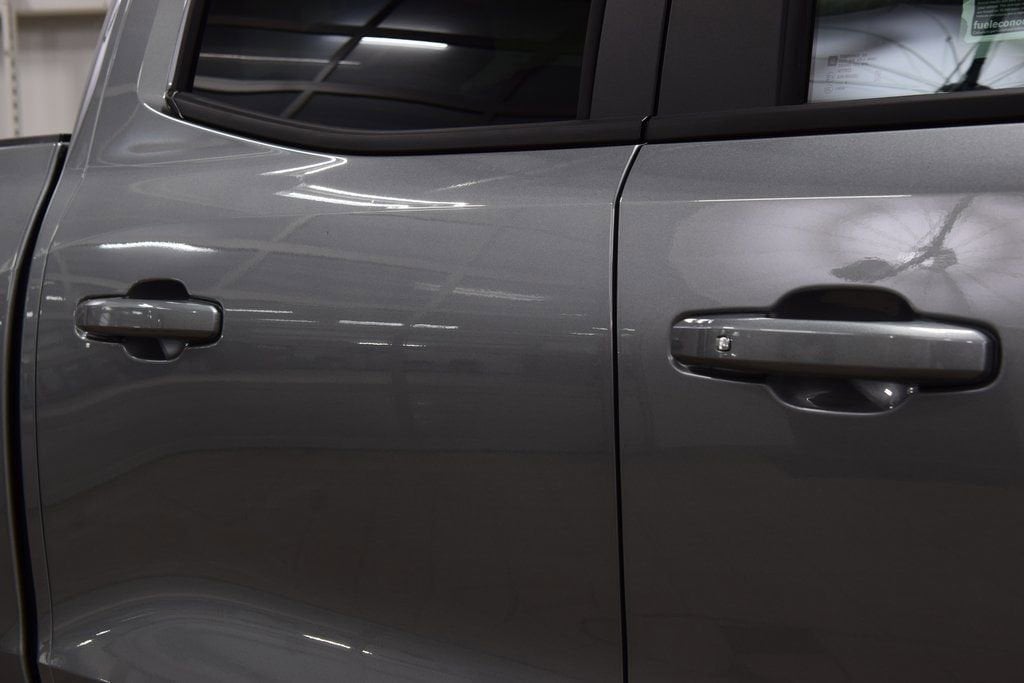 2026 Chevrolet Colorado Z71 - Photo 19