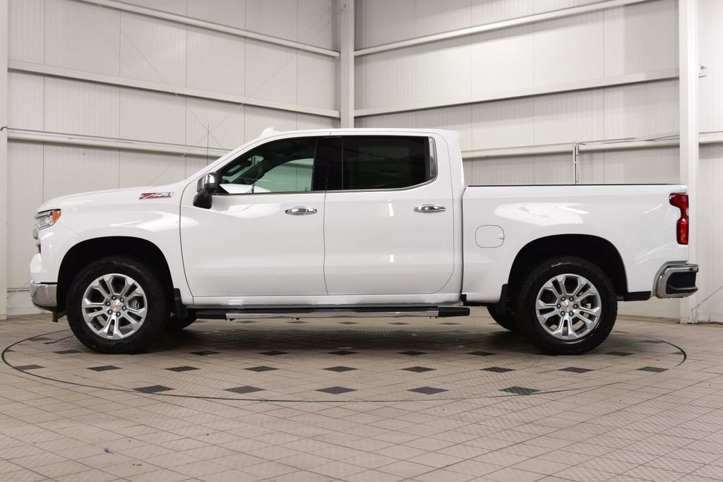 2026 Chevrolet Silverado 1500 LTZ - Photo 4