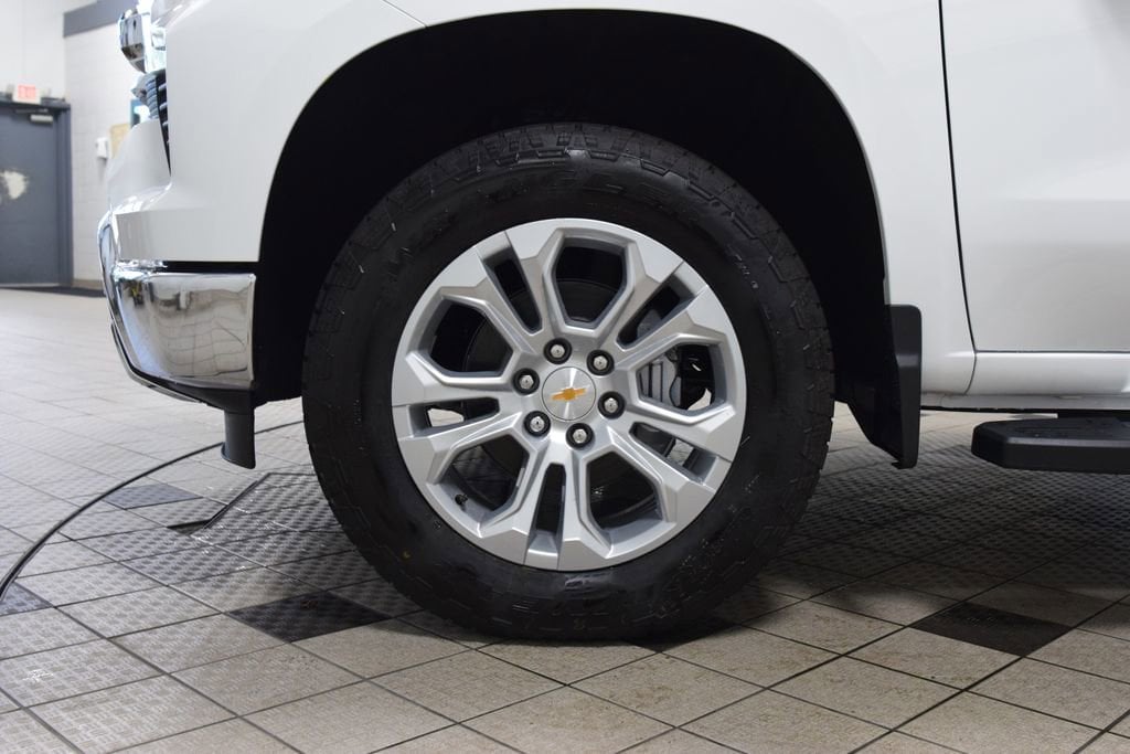 2026 Chevrolet Silverado 1500 LTZ - Photo 27