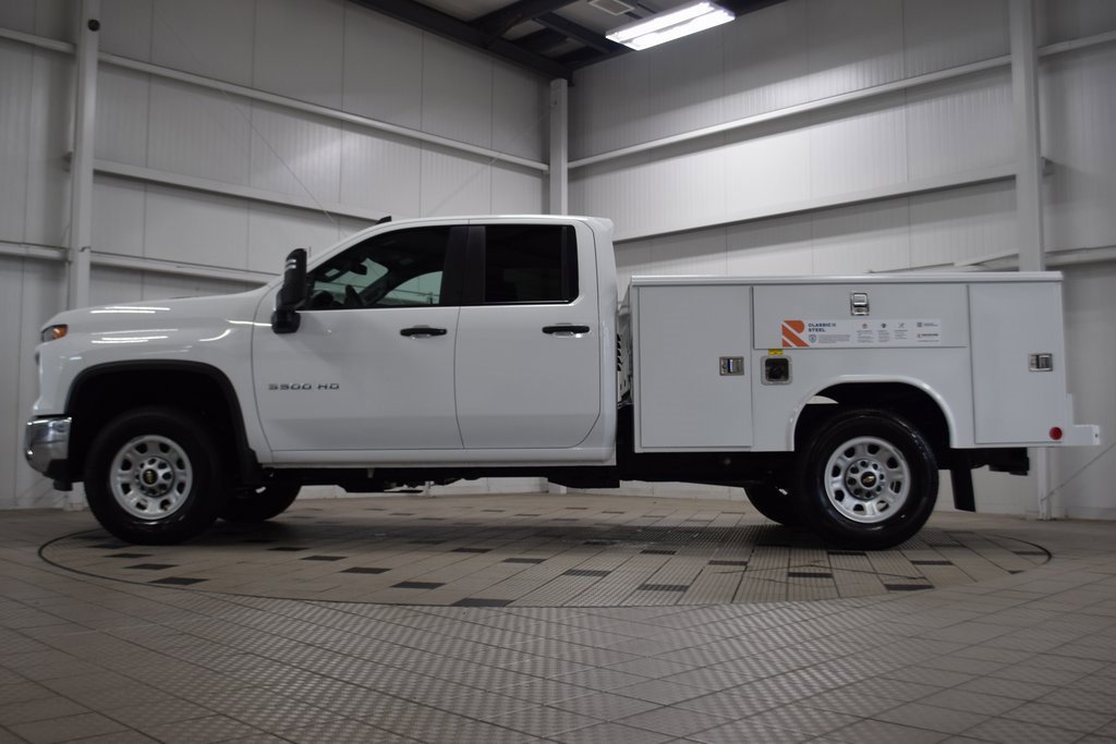 2025 Chevrolet Silverado 3500HD Work Truck photo 3