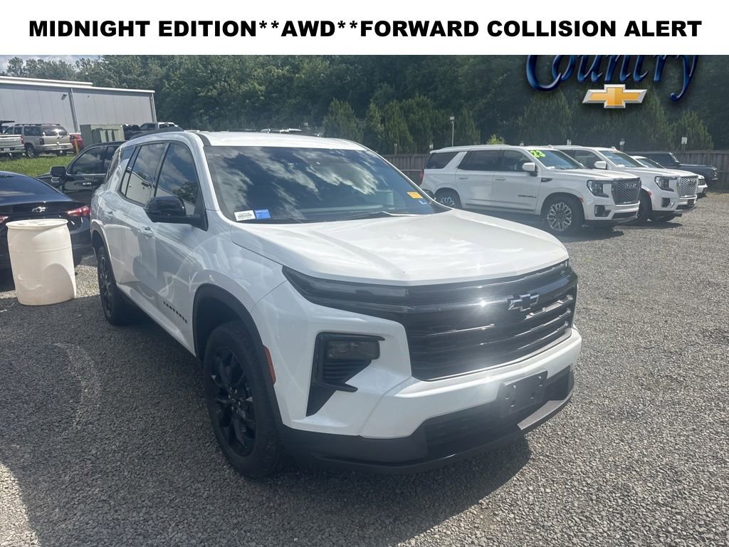 2024 Chevrolet Traverse AWD LT's photo