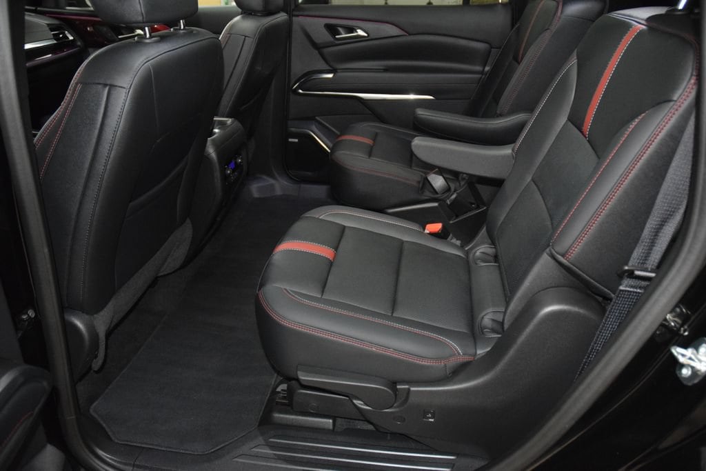 2024 Chevrolet Traverse RS - Photo 44