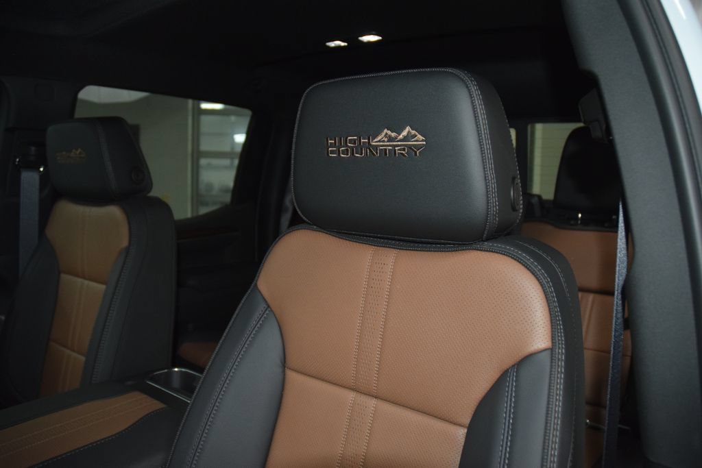 2026 Chevrolet Silverado 1500 High Country - Photo 43