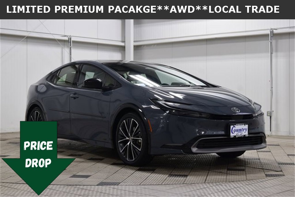 2023 Toyota Prius Limited's photo