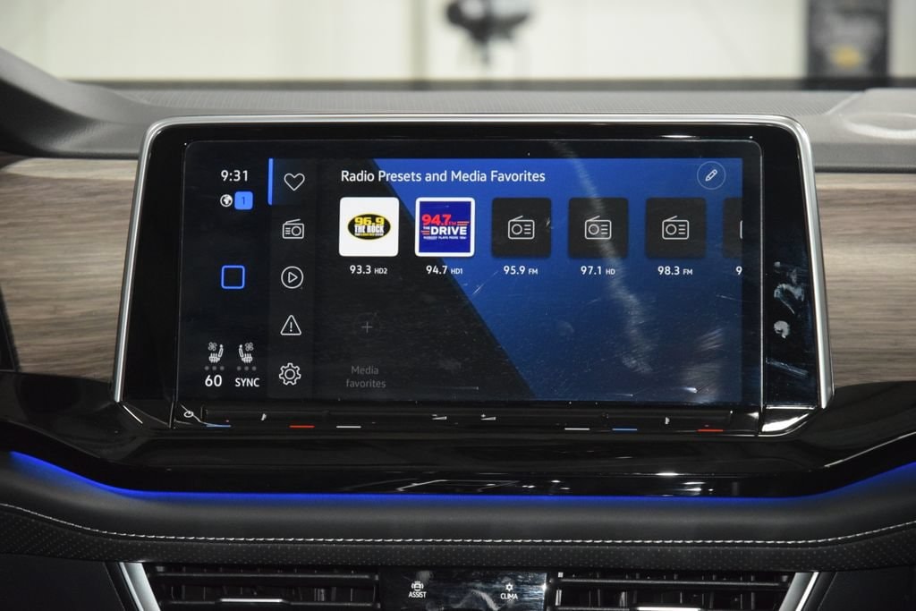 2025 Volkswagen Atlas SEL - Photo 29